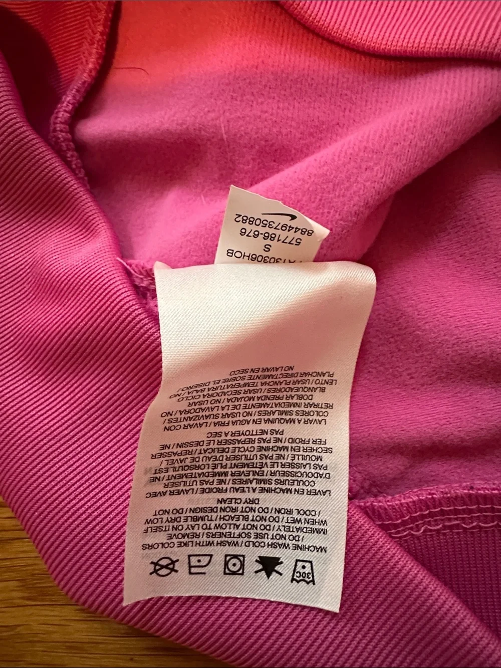 Nike Women’s Hot Pink Full-Zip Running Jacket size small good condition